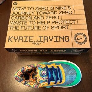 Kyrie Irving Nike Shoes (Kids)